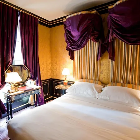 L'hotel Szálloda