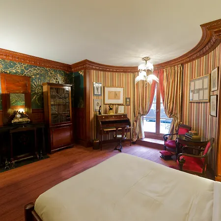 Szálloda L'hotel Párizs