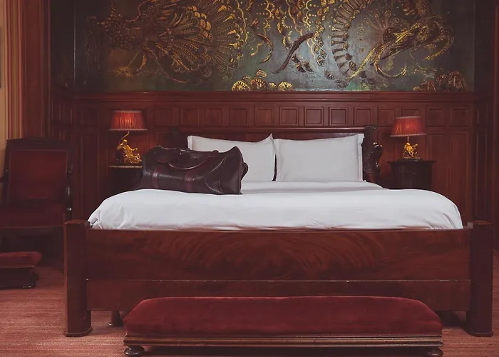 Hotel L'hotel 5*