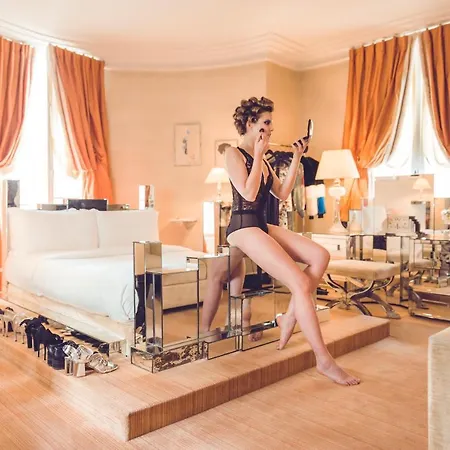 מלון L'hotel פריז