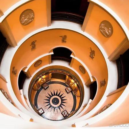 L'hotel Ξενοδοχείο Παρίσι