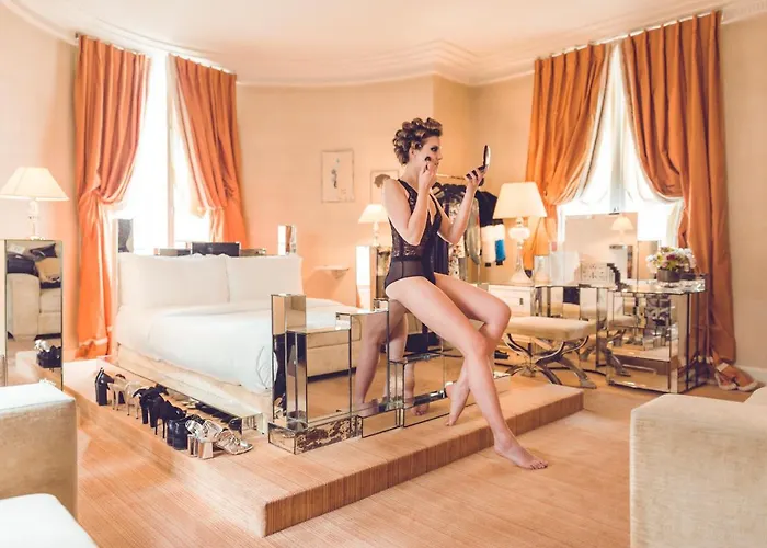 Hotel L'hotel Paryż