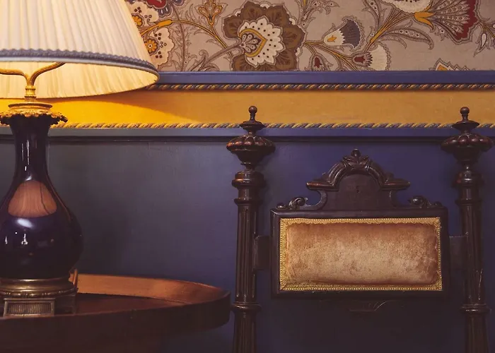 L'hotel Hotel Paryż