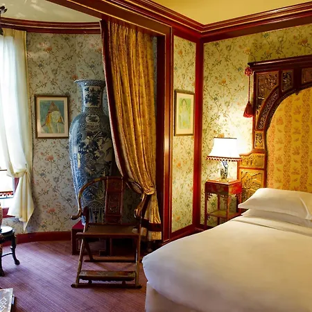 L'hôtel 5*