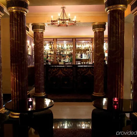 L'hôtel 5*