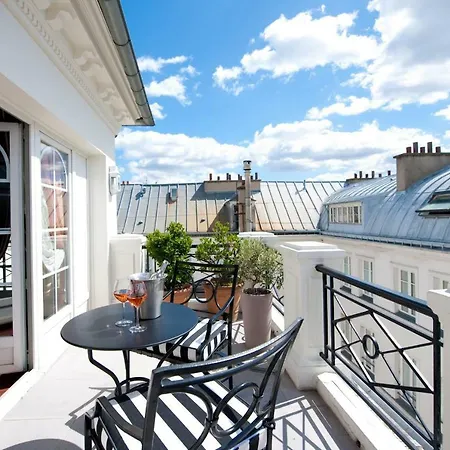 L'hôtel Hotel